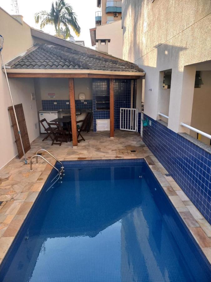 2 Com Ar Condicionado E Piscina *